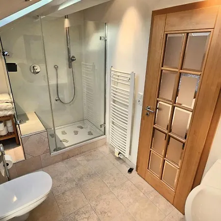 Thegreennest Apartment *